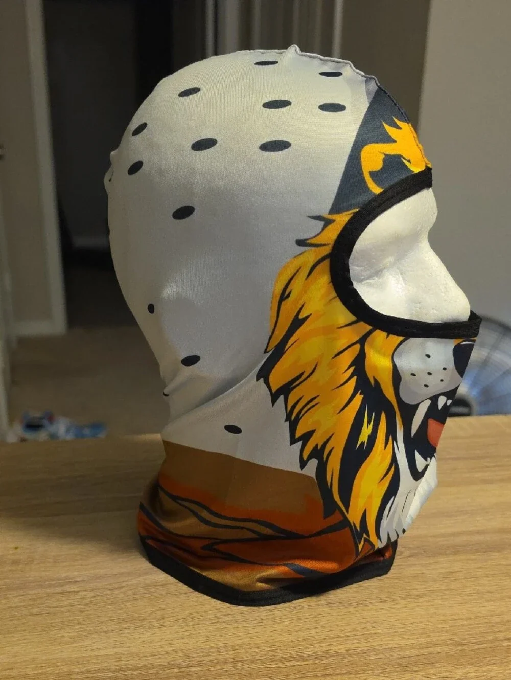 N/A bold lion